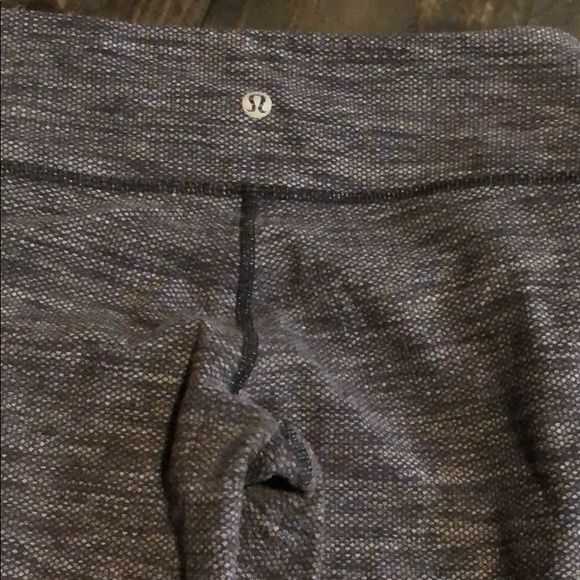 Lululemon leggings - Picture 4 of 4